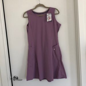 NWT Size M Baleaf Tennis dress in light purple.